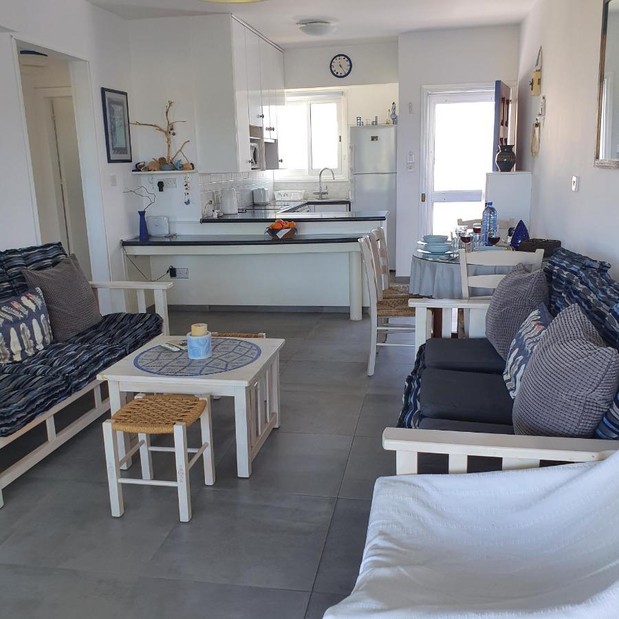 Latchi Ithaki, 2 Bedroom Penthouse Exterior photo
