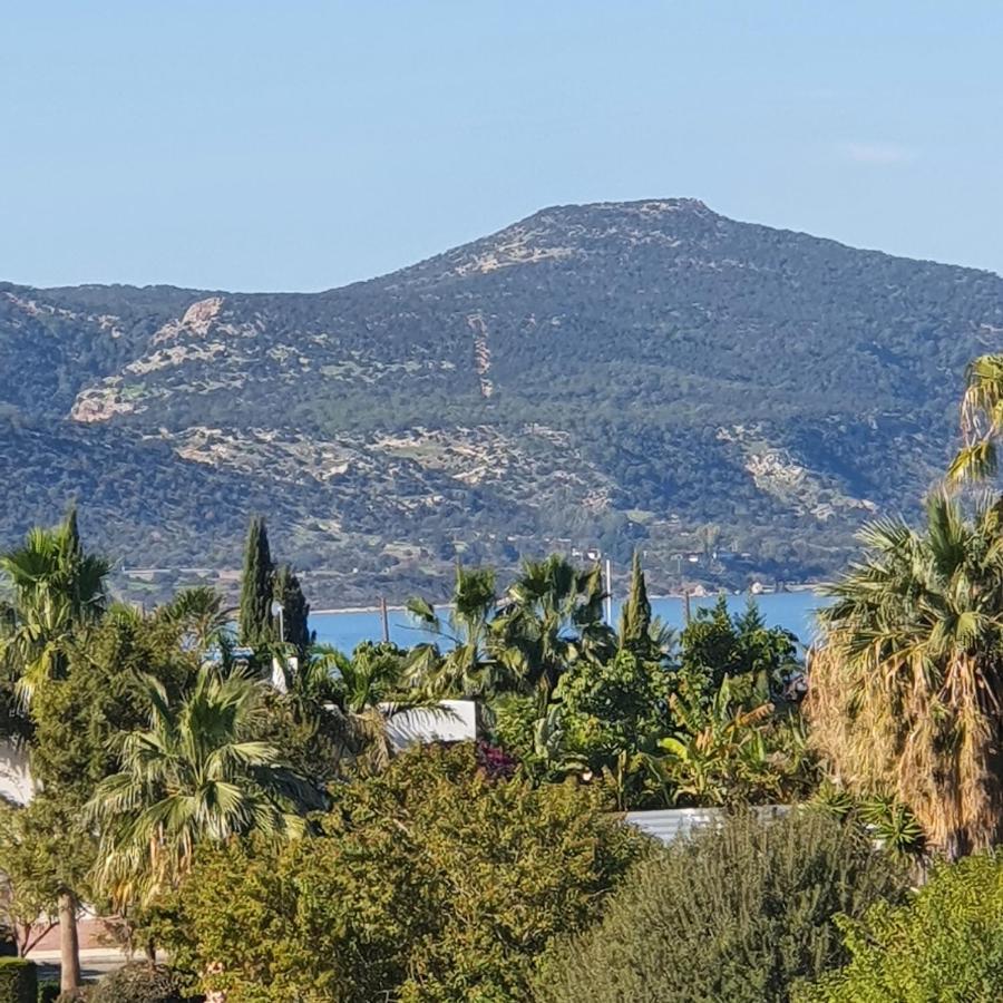 Latchi Ithaki, 2 Bedroom Penthouse Exterior photo